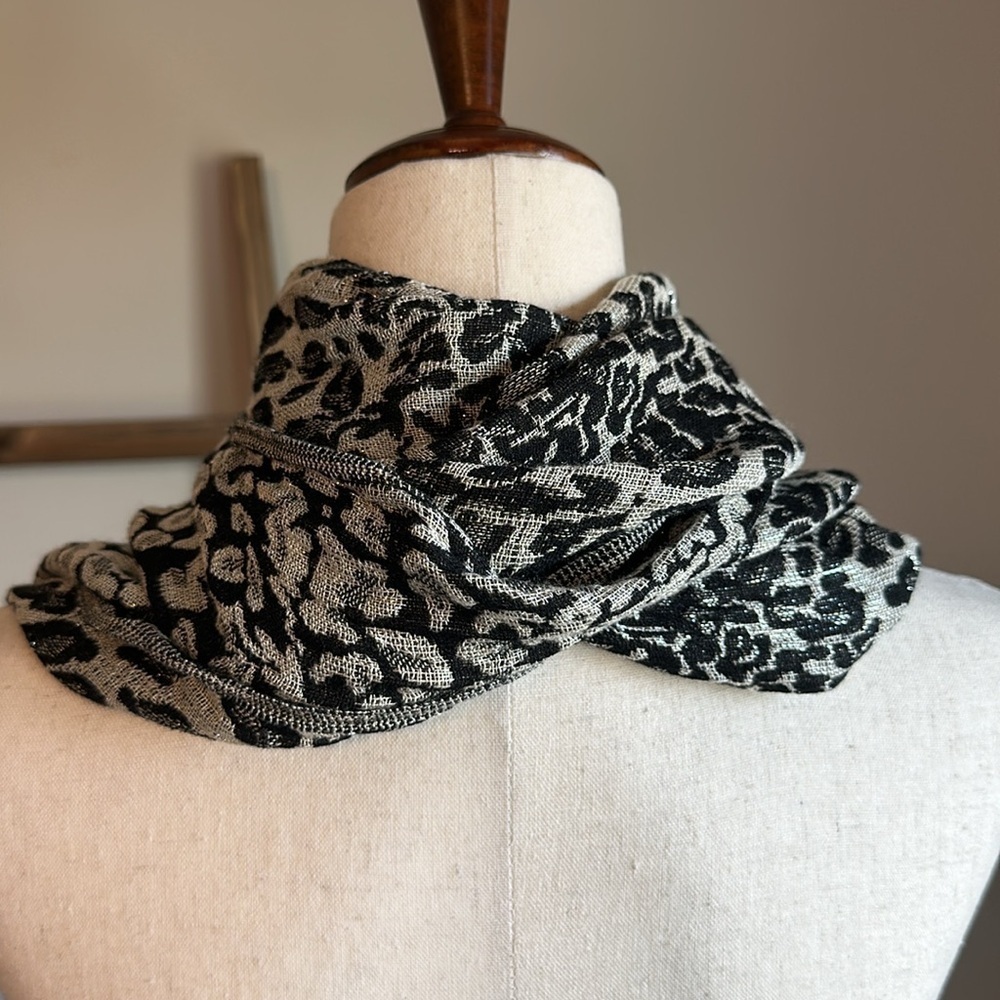 Animal Print Scarf with Fringe - Picture 7 of 17